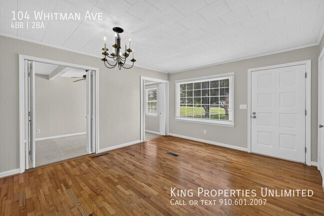 Foto del edificio - 104 Whitman Ave