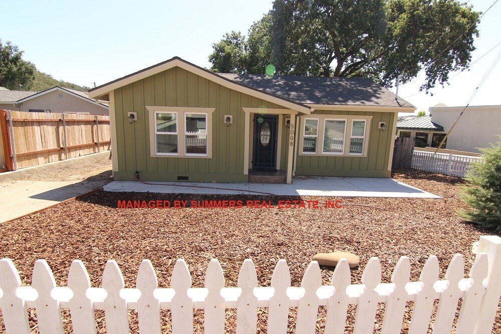 Primary Photo - 5008 Palma Ave