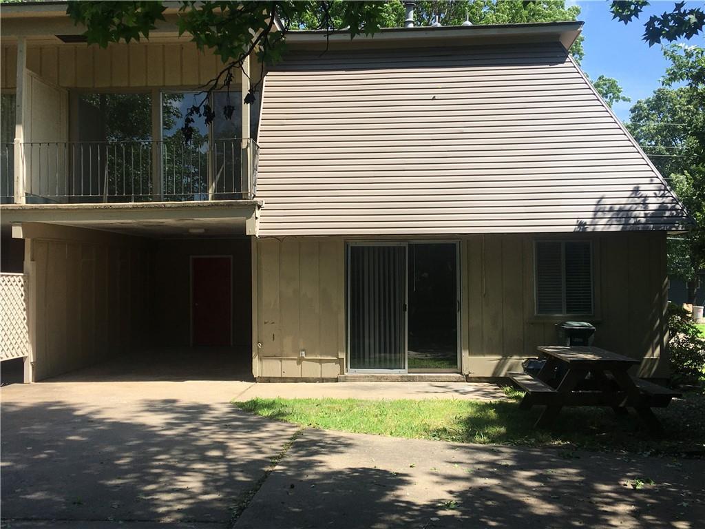 Primary Photo - 1337 E Township St