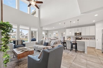 Building Photo - 3723 Lake Varano Cir