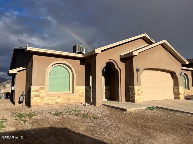 Building Photo - 2820 San Gabriel Dr