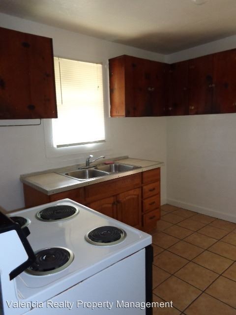 Building Photo - 3 br, 1 bath House - 4301 N 30th St
