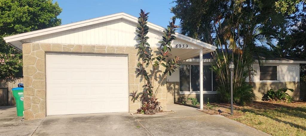 Foto principal - 8939 113th St