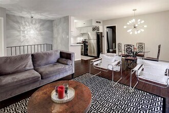 Building Photo - 3401 Timmons Ln