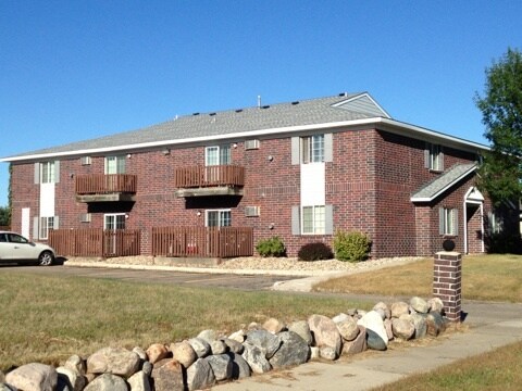 Primary Photo - 1001 Indiana Jones Ave