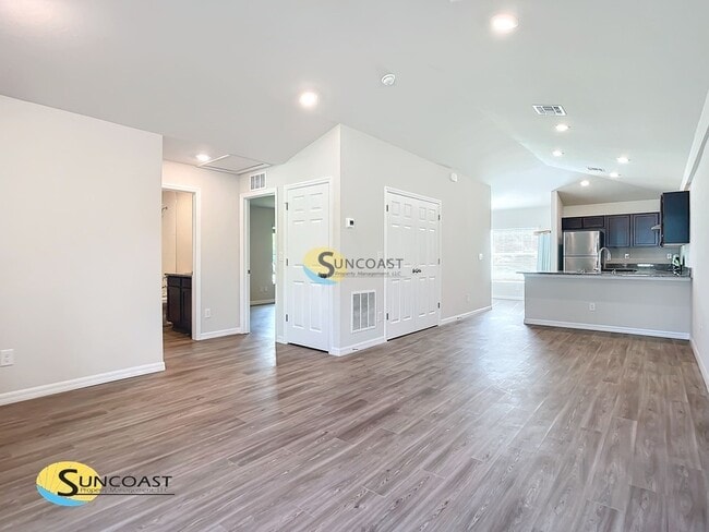 Building Photo - 27221 Partin Dr