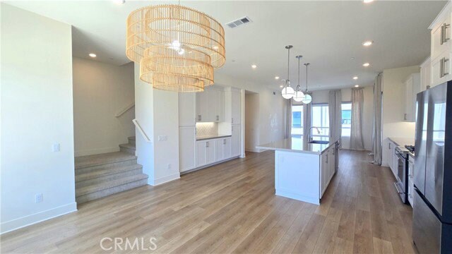 Foto del edificio - 2245 Skylar Pl