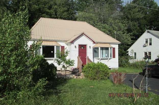 8 Walnut St Loch Sheldrake Ny 12759 House For Rent In Loch Sheldrake Ny Apartments Com