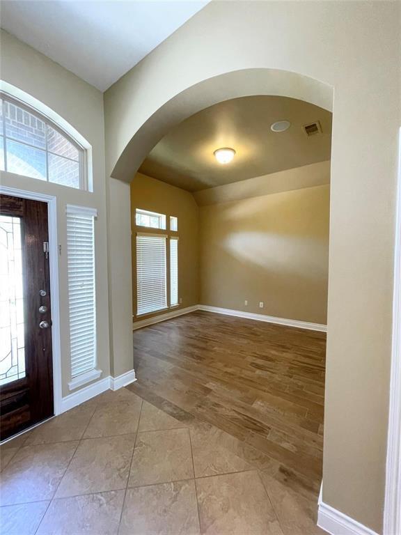 Foto del edificio - 13602 Silent Walk Dr