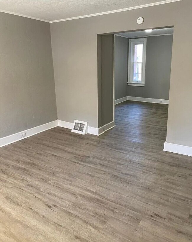 Foto del edificio - Cozy 4 Bedroom, 1 Bath Home in West York Schools!