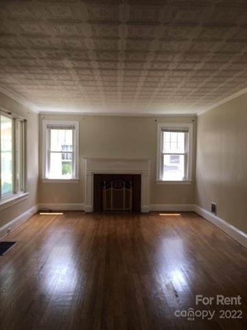 Foto del edificio - 2316 E 5th St