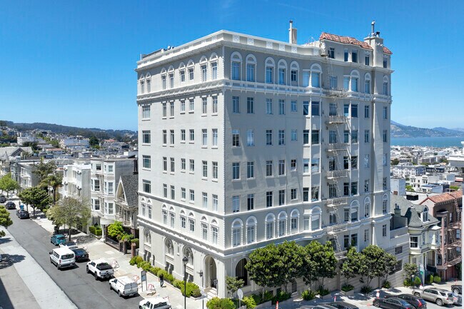 Exterior alternativo - 2100 Green St
