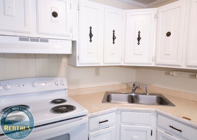 Foto del edificio - 160 Evening Shade