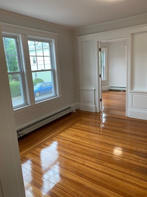 Building Photo - 8 Glendale St