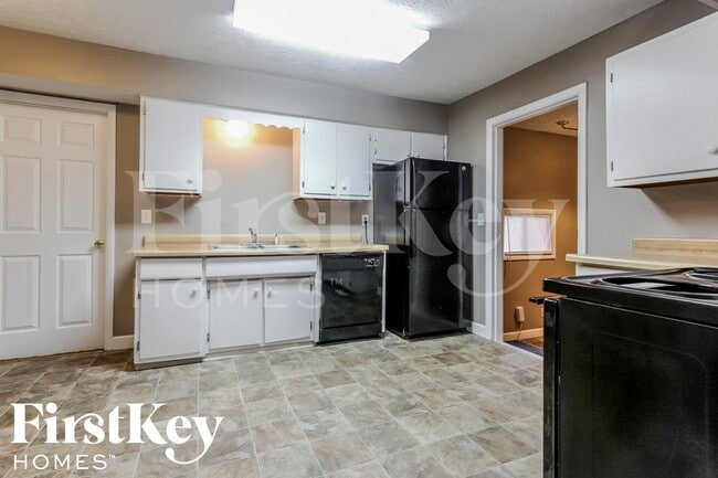 Foto del edificio - 376 Ticen St