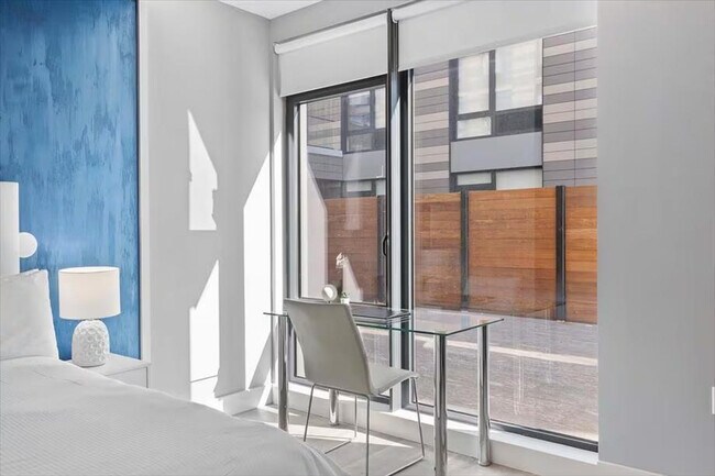 Foto del edificio - 228 E 135th St