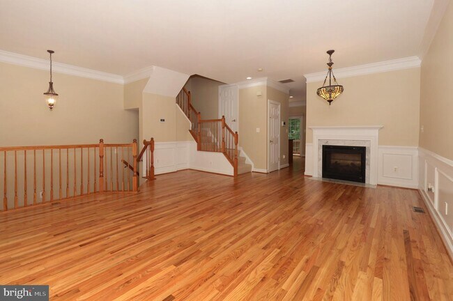 Building Photo - 3810 Elmwood Towne Way
