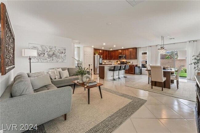 Building Photo - CONTEMPORARY LUXURY HOME IN 89141