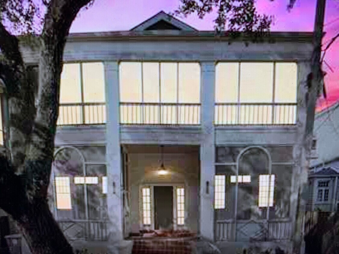 Primary Photo - 7818 Saint Charles Ave