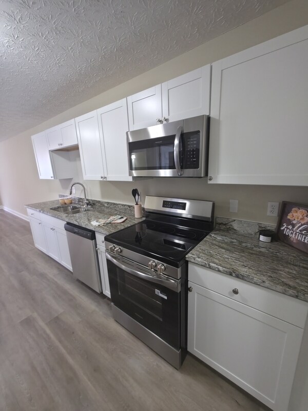 Building Photo - 171 Westchester Cir