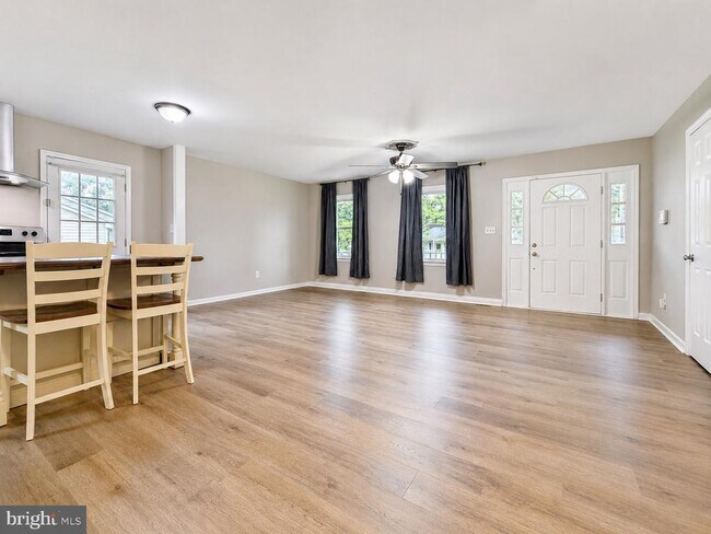 Foto del edificio - 15 English Oak Cir