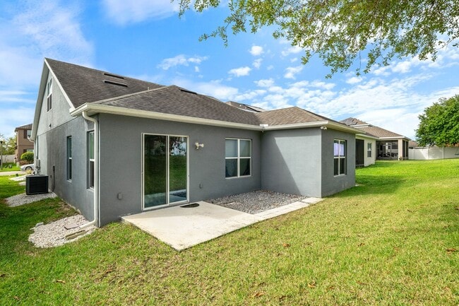 Photo - 4 bedroom in Apopka available now! House