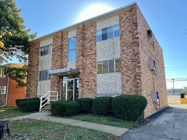 Foto del edificio - 237 Robinhood Ln