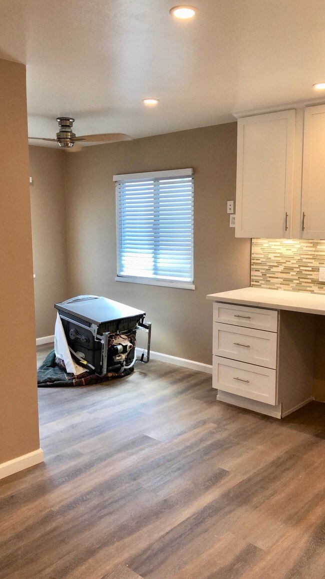 Building Photo - 1514 Fir Ave