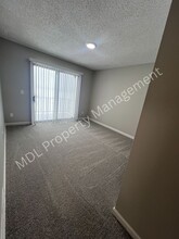 Building Photo - 5055 S Washington Rd