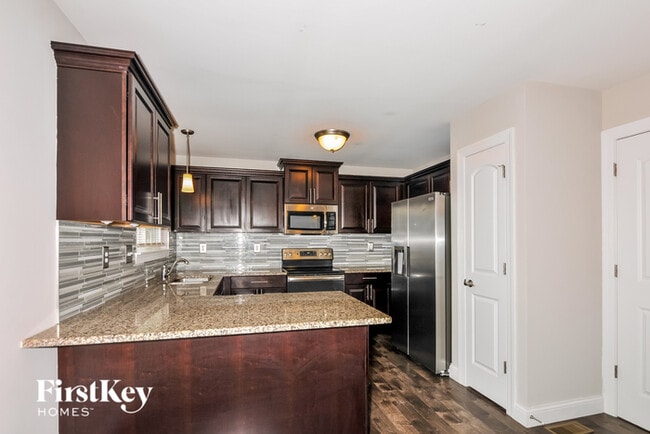 Building Photo - 159 Hadley Grove Dr