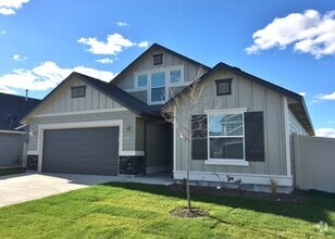 Building Photo - 6167 N Santa Rita Ave
