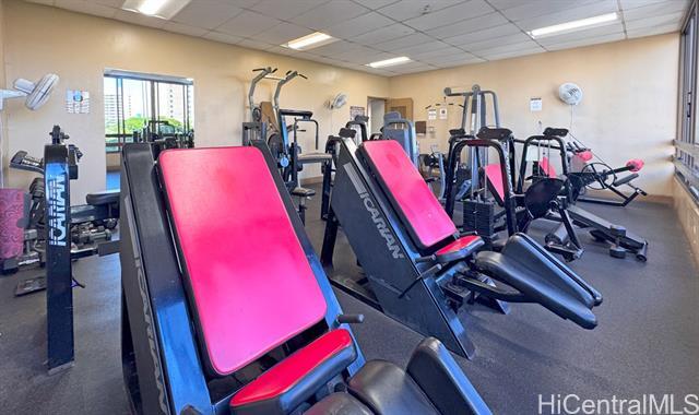 Building Photo - 411 Hobron Ln