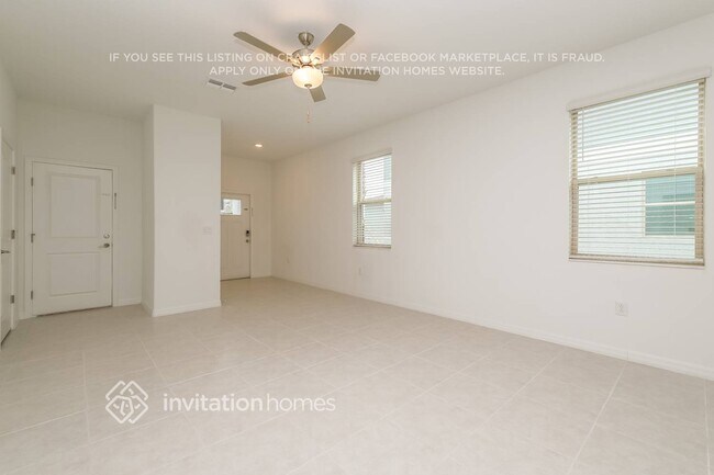 Foto del edificio - 8298 Crescent Oaks Dr