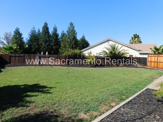Foto del edificio - 3 br, 2 bath House - 841 Dorsett Court