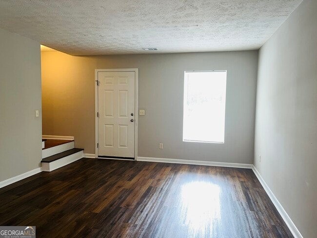 Building Photo - 603 Wilburn Ave