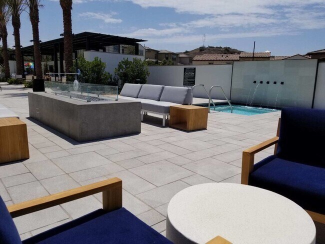 Building Photo - built in 2018 true single family house in ...
