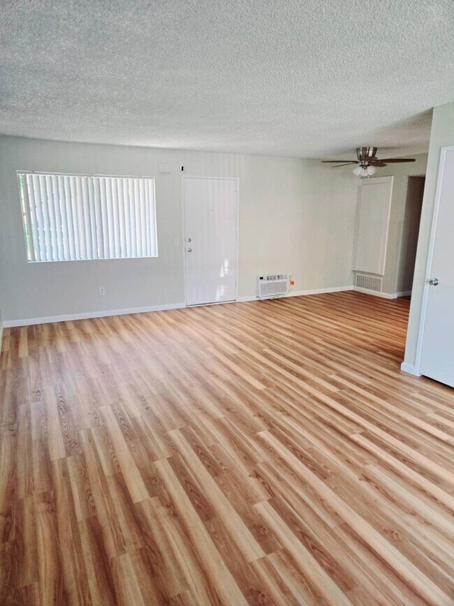 Building Photo - 1.0 bedroom in Baldwin Park California 91706