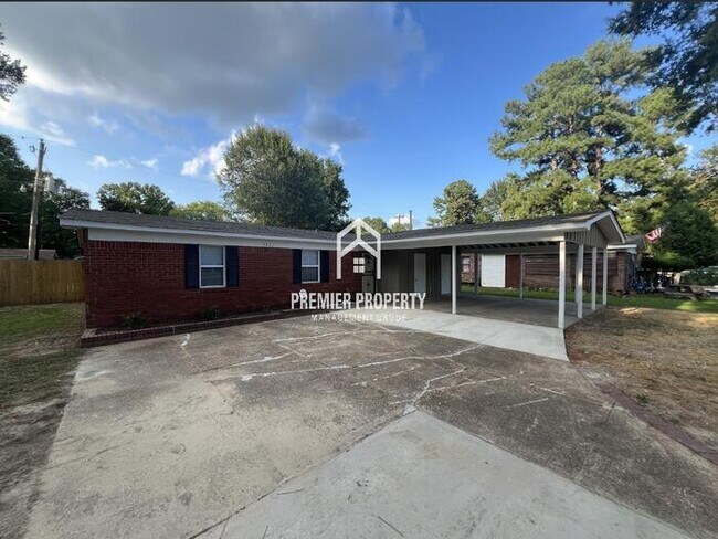 Foto del edificio - 4872 Knight Arnold Rd