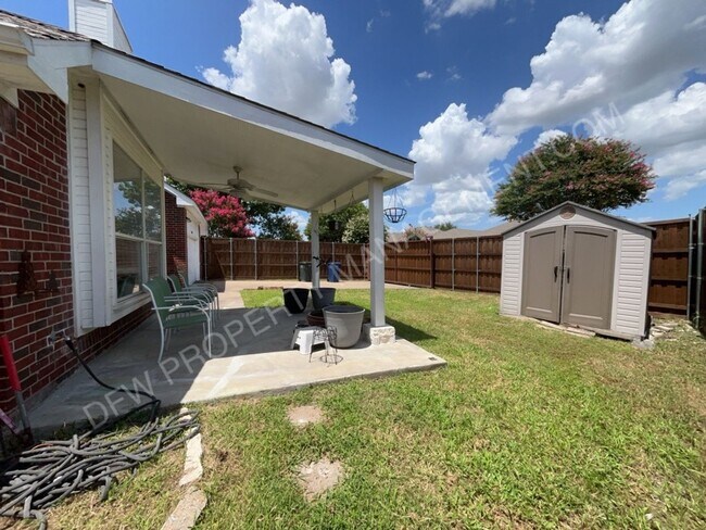 Building Photo - Spacious 3-Bed Home in Garland ISD – Islan...