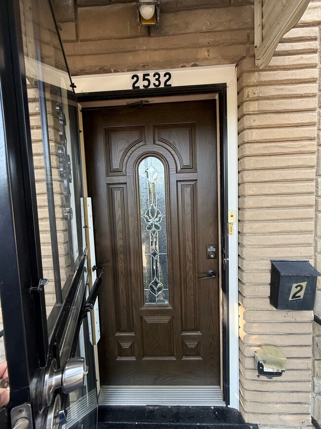 Building Photo - 2532 W Haddon Ave
