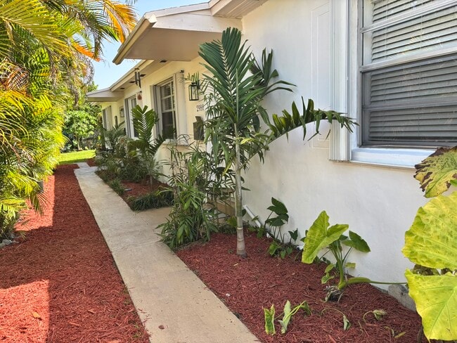 Building Photo - 2980 SW 25th St