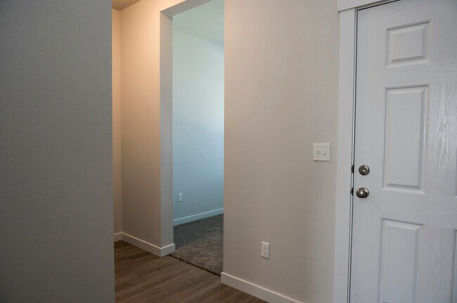 Building Photo - 4391 W Sunny Cove St