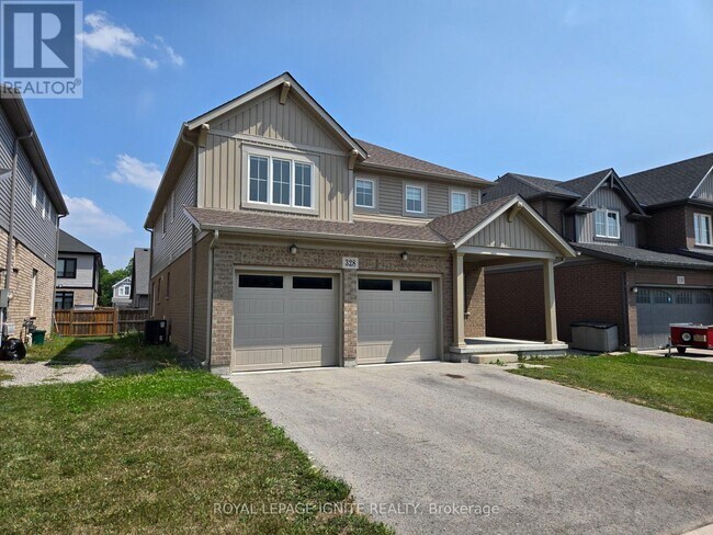 Photo du bâtiment - 328 Julia Dr