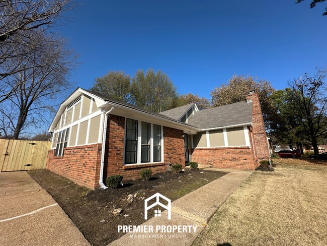 Foto del edificio - 4579 Blue Willow Rd