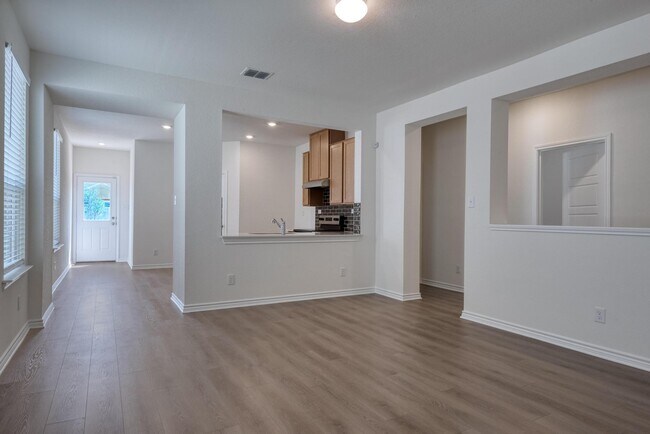 Building Photo - 9518 Hinterlands Dr