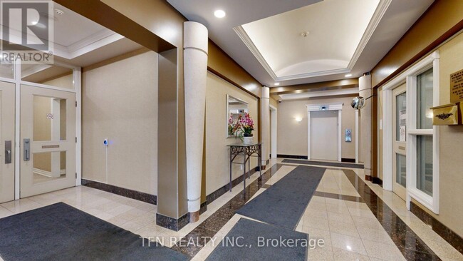 Photo du bâtiment - 850-850 Steeles Ave W