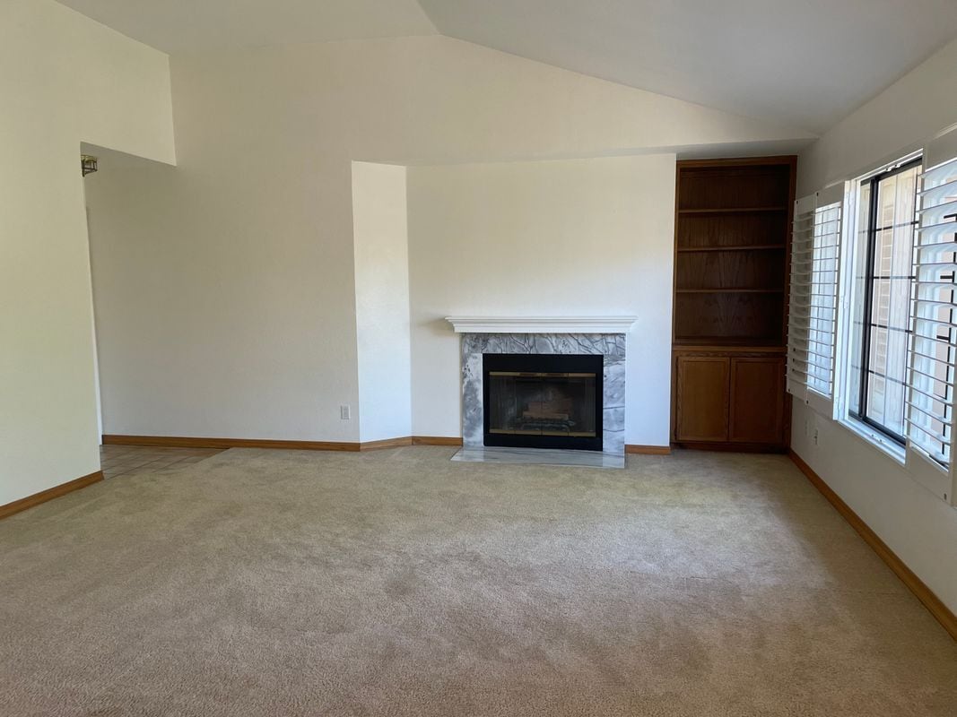 Building Photo - 84 Tahoe Ct