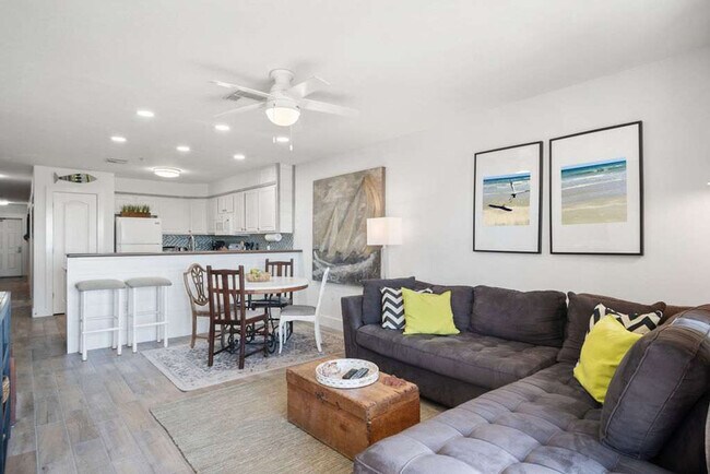 Building Photo - 16 Cut Off Rd