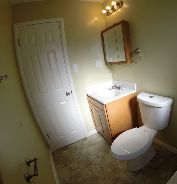 Bathroom Fixtures Hayward Ca the grove rentals - hayward, ca | apartments Bathroom Fixtures Hayward Ca the grove rentals - hayward, ca | apartments