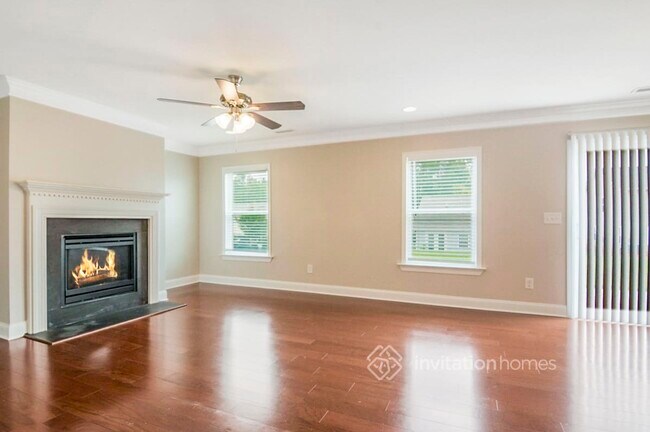 Building Photo - 386 Kerriann Ln